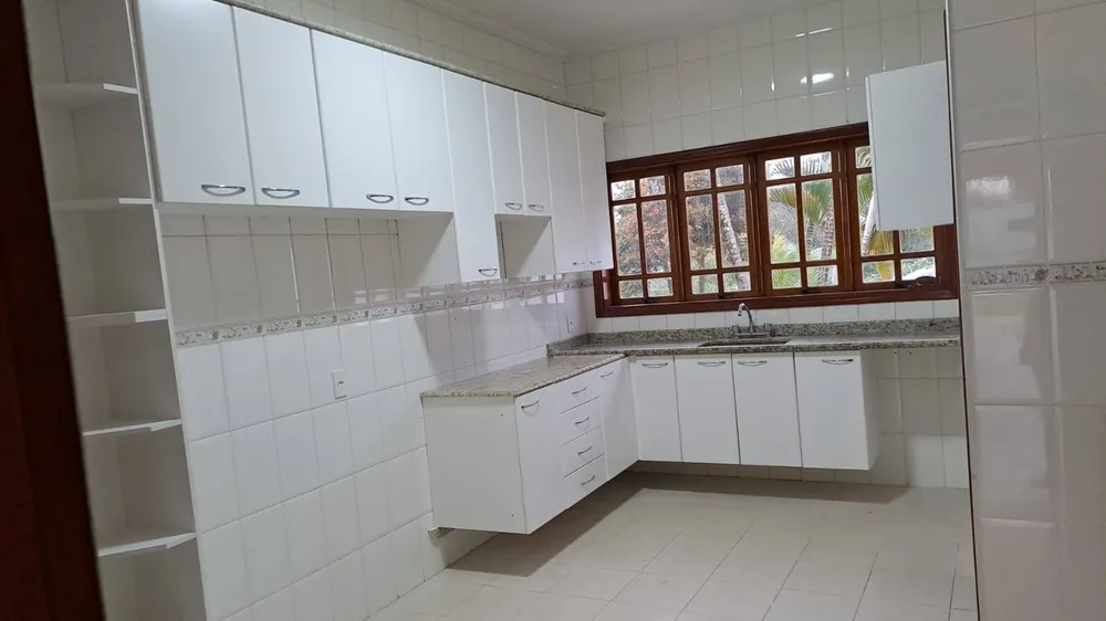 Casa, 3 quartos, 250 m² - Foto 2