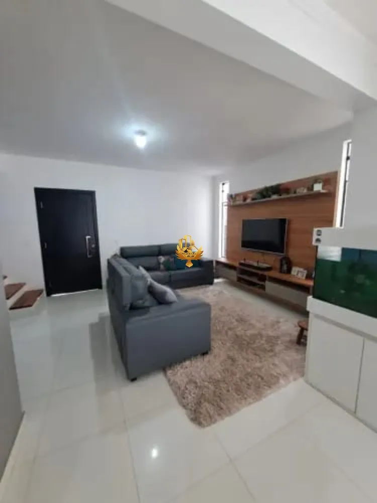 Casa, 3 quartos - Foto 2