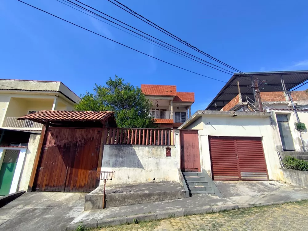 Casa, 4 quartos, 250 m² - Foto 1
