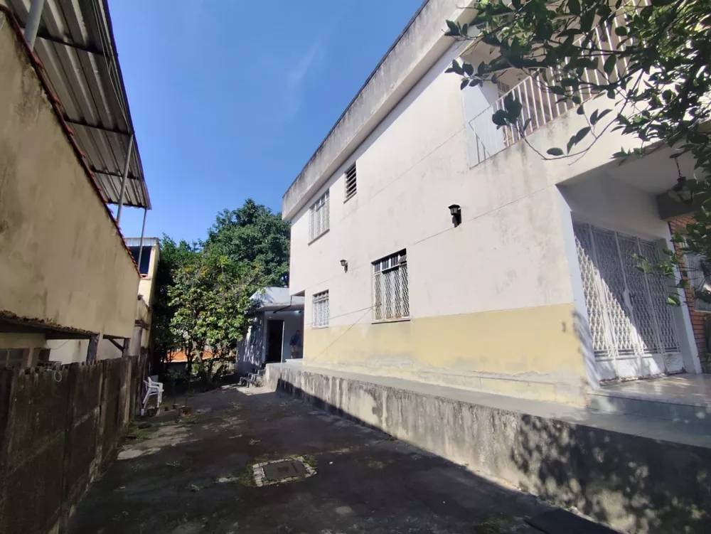 Casa, 4 quartos, 250 m² - Foto 34