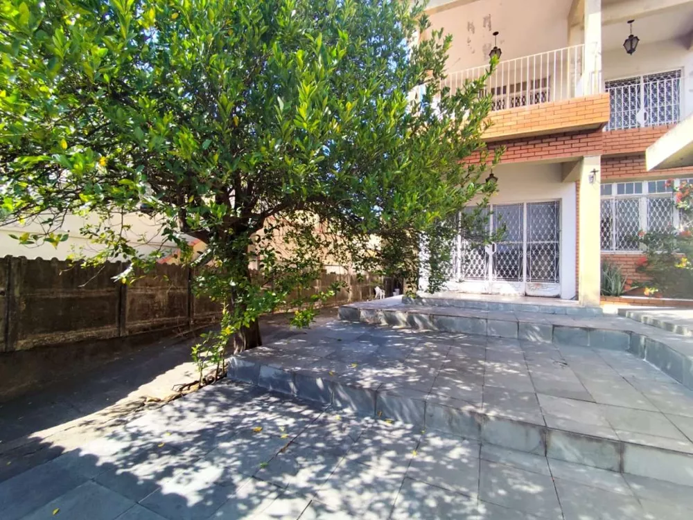 Casa, 4 quartos, 250 m² - Foto 17