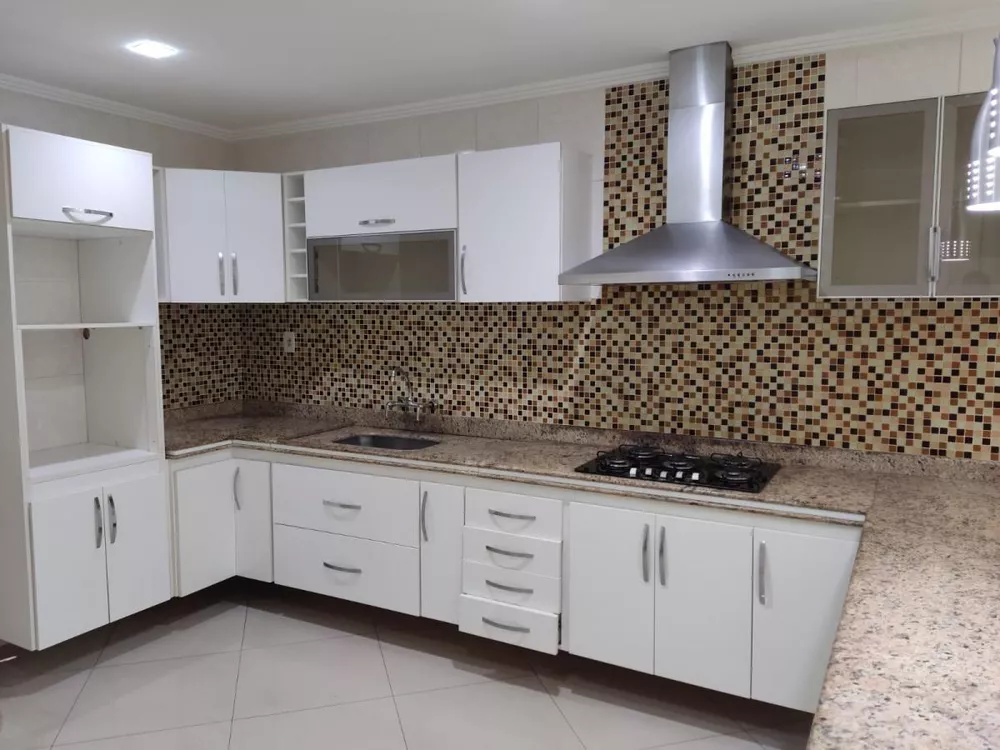 Casa, 3 quartos, 280 m² - Foto 16