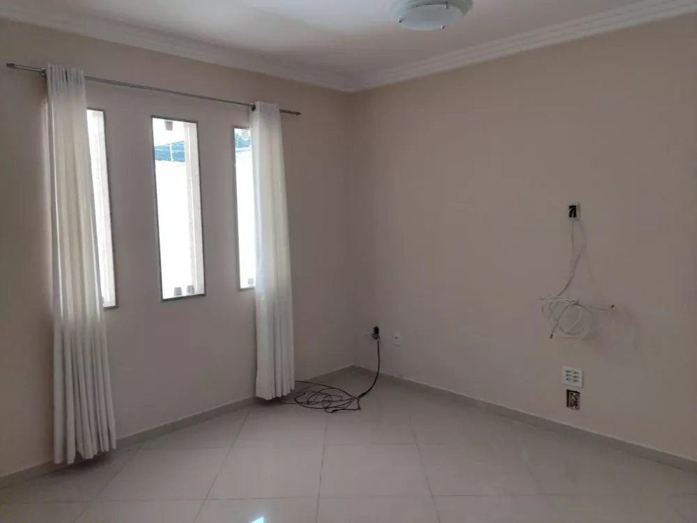 Casa, 3 quartos, 280 m² - Foto 22