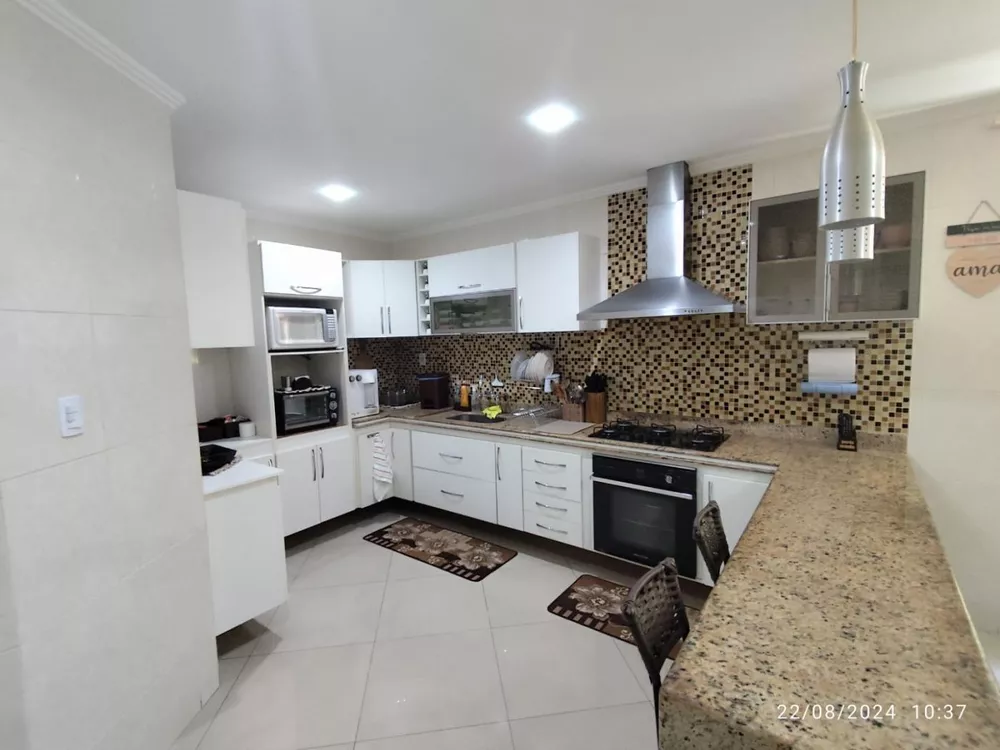 Casa, 3 quartos, 280 m² - Foto 38