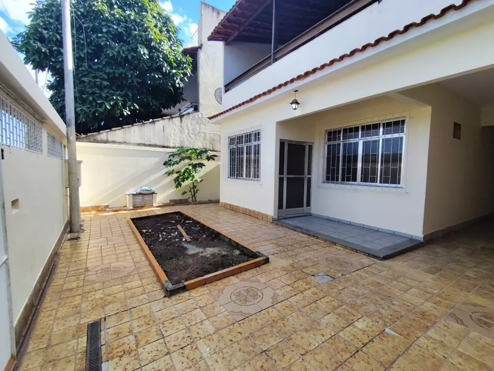 Casa, 3 quartos, 259 m² - Foto 4