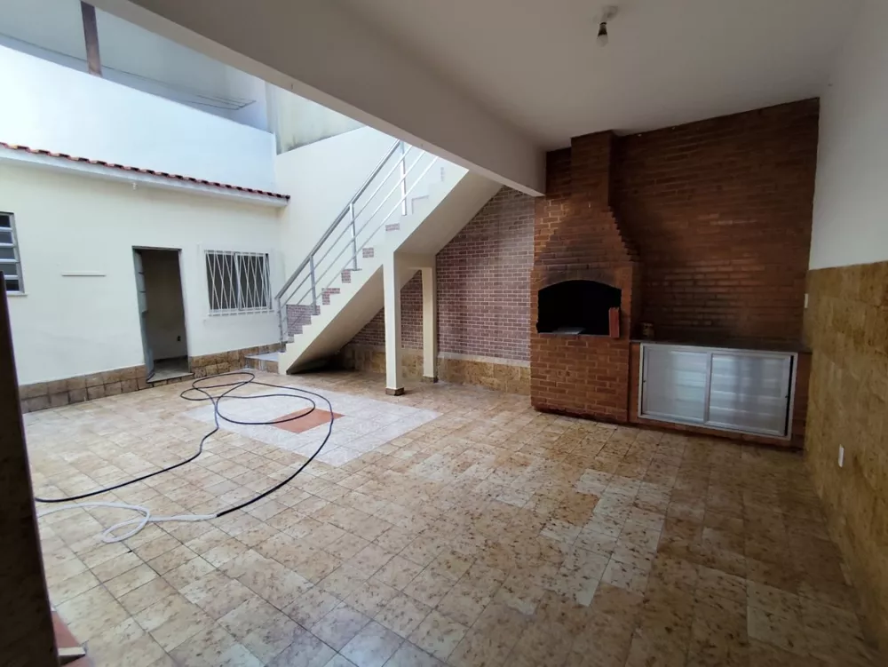 Casa, 3 quartos, 259 m² - Foto 23