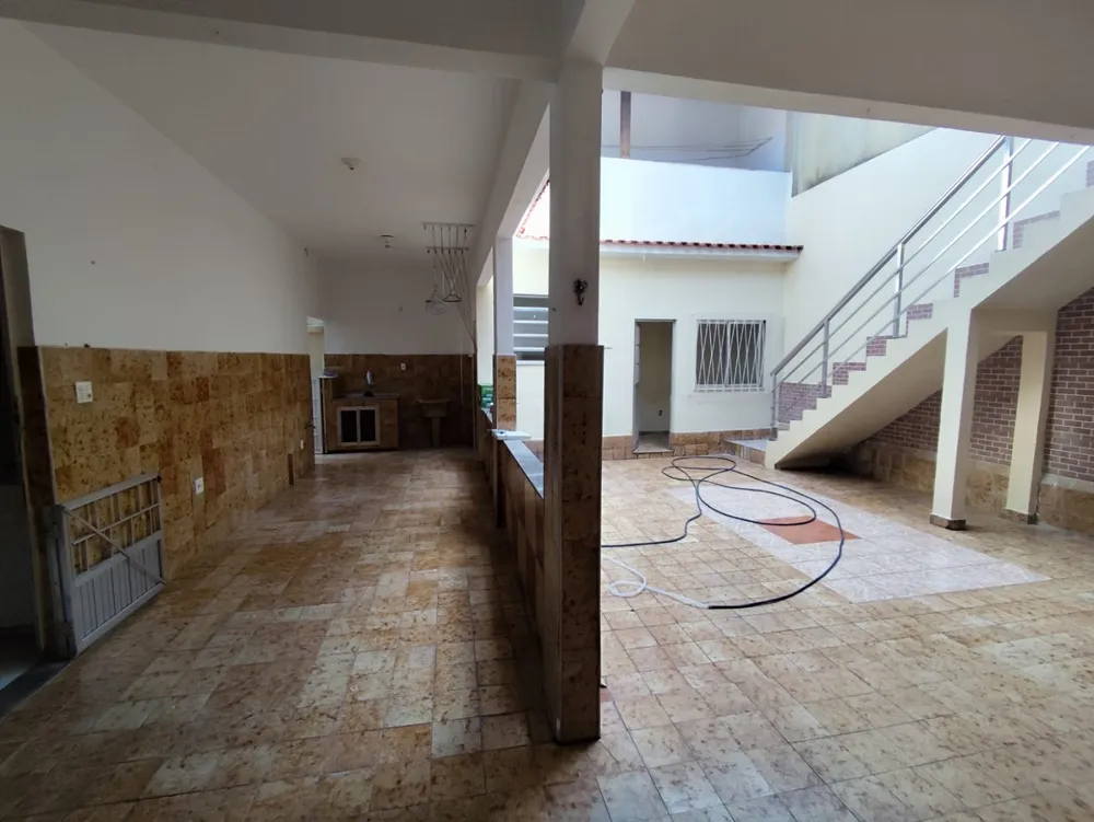Casa, 3 quartos, 259 m² - Foto 30