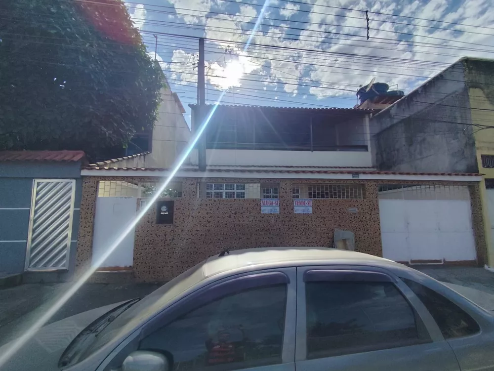 Casa, 3 quartos, 259 m² - Foto 2