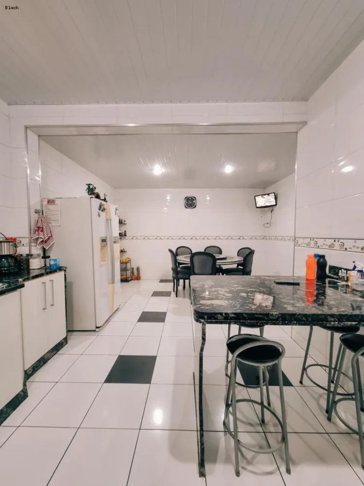 Casa, 4 quartos, 271 m² - Foto 8