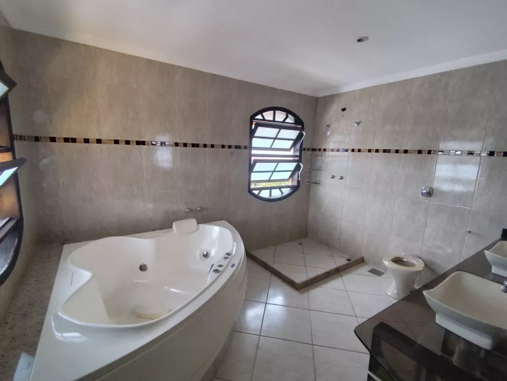 Casa, 5 quartos, 340 m² - Foto 47