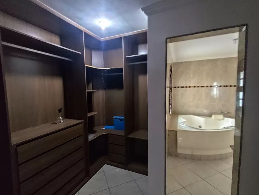 Casa, 5 quartos, 340 m² - Foto 43