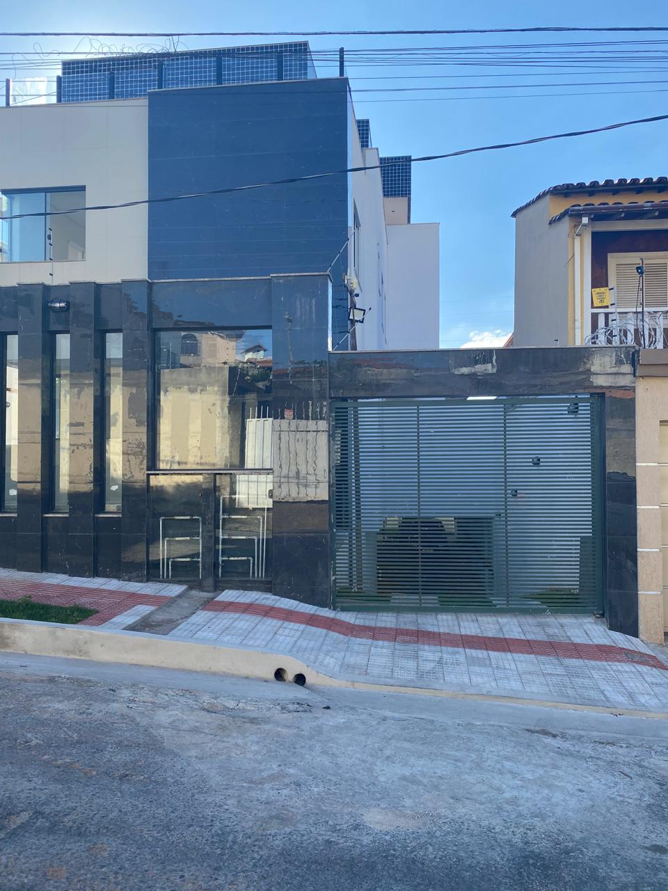 Apartamento à venda com 3 quartos, 120m² - Foto 1