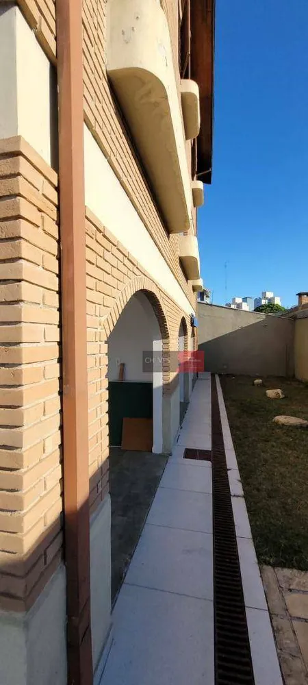 Sobrado, 3 quartos, 301 m² - Foto 3