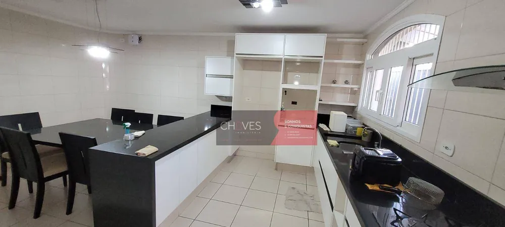 Sobrado, 3 quartos, 301 m² - Foto 13