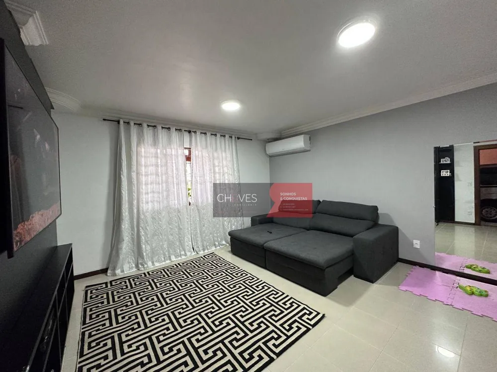 Casa, 3 quartos, 110 m² - Foto 1