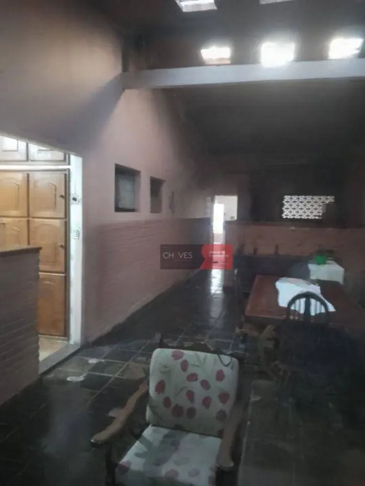 Casa, 3 quartos, 265 m² - Foto 4