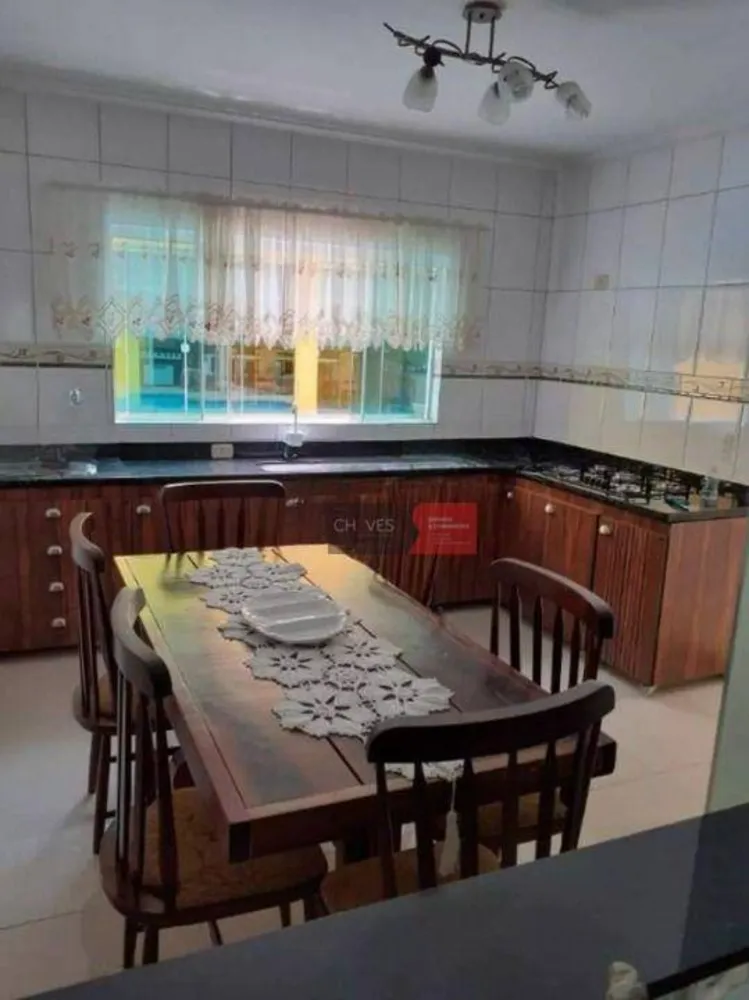 Sobrado, 3 quartos, 280 m² - Foto 2