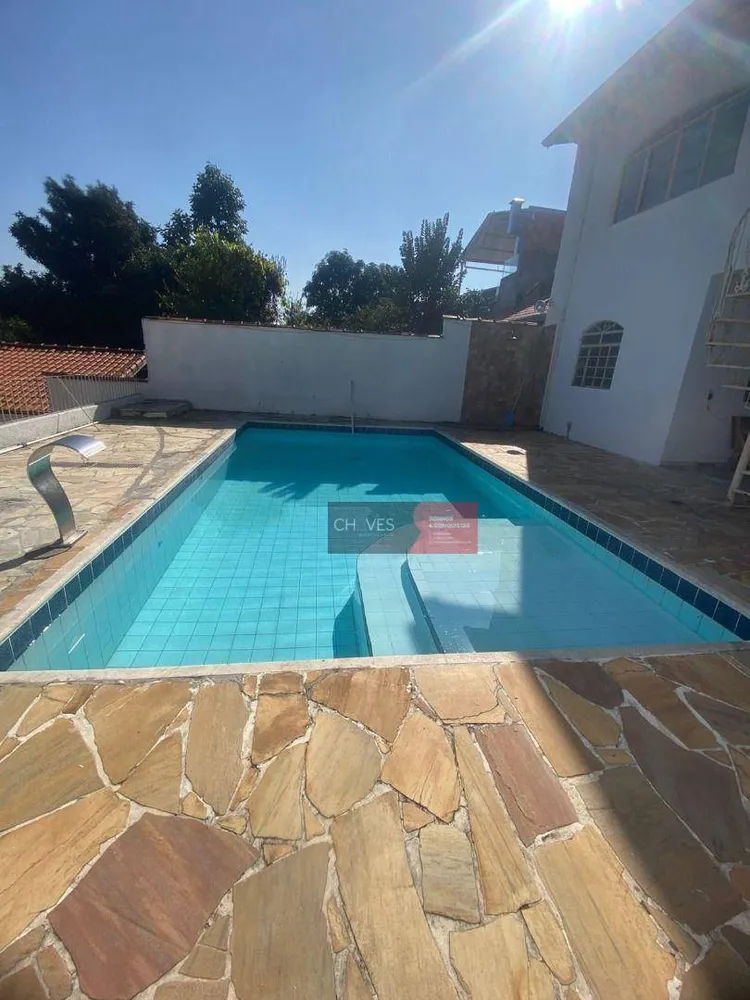 Casa, 2 quartos, 184 m² - Foto 1