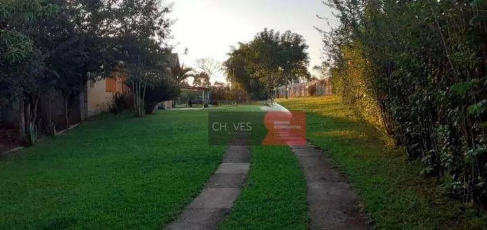 Chácara, 3 quartos, 9000 m² - Foto 1