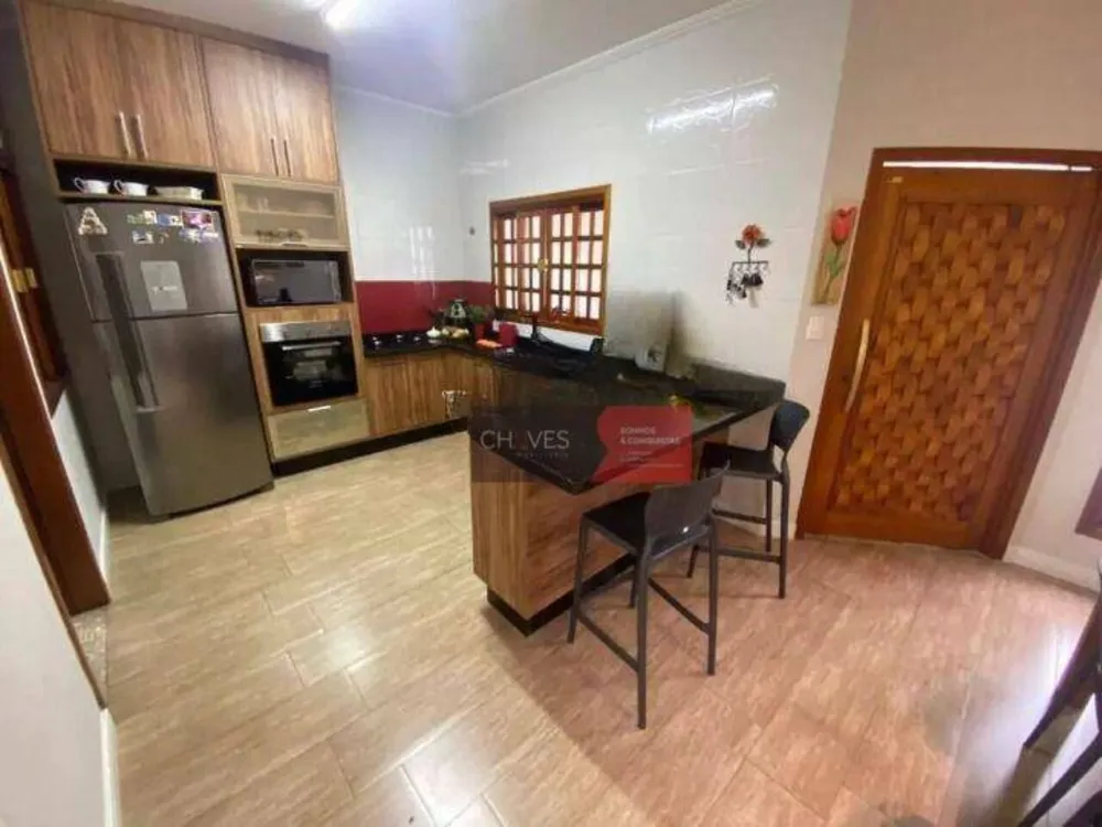 Casa, 3 quartos, 96 m² - Foto 2
