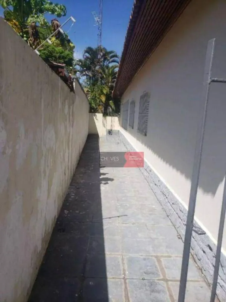 Casa, 3 quartos, 238 m² - Foto 13