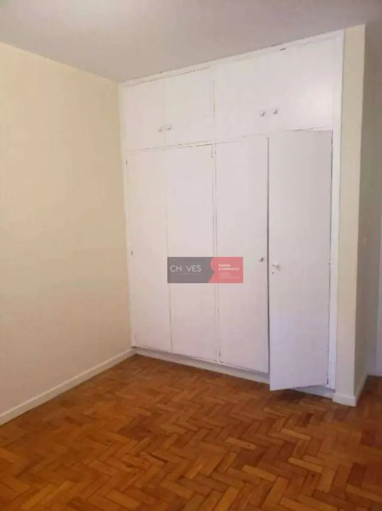 Casa, 3 quartos, 238 m² - Foto 2