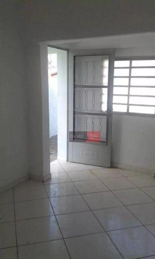 Casa, 3 quartos, 80 m² - Foto 1