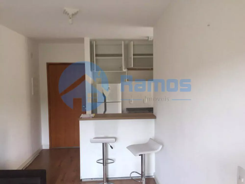 Apartamento à venda com 2 quartos, 50m² - Foto 3