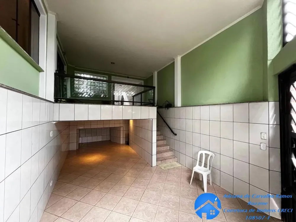 Sobrado, 5 quartos, 248 m² - Foto 2