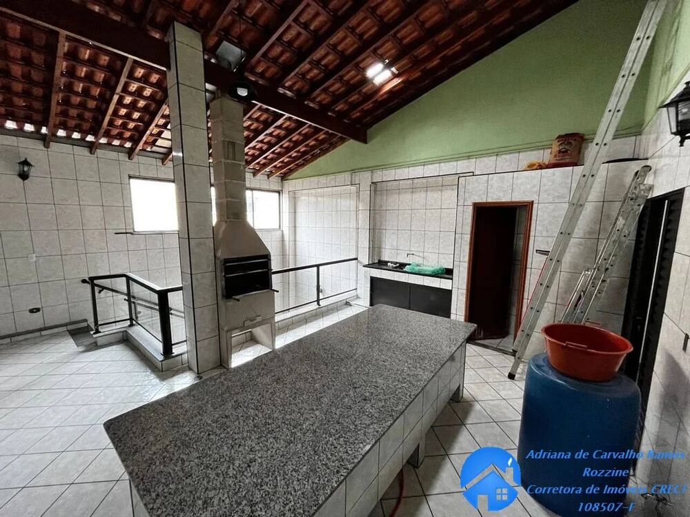 Sobrado, 5 quartos, 248 m² - Foto 4