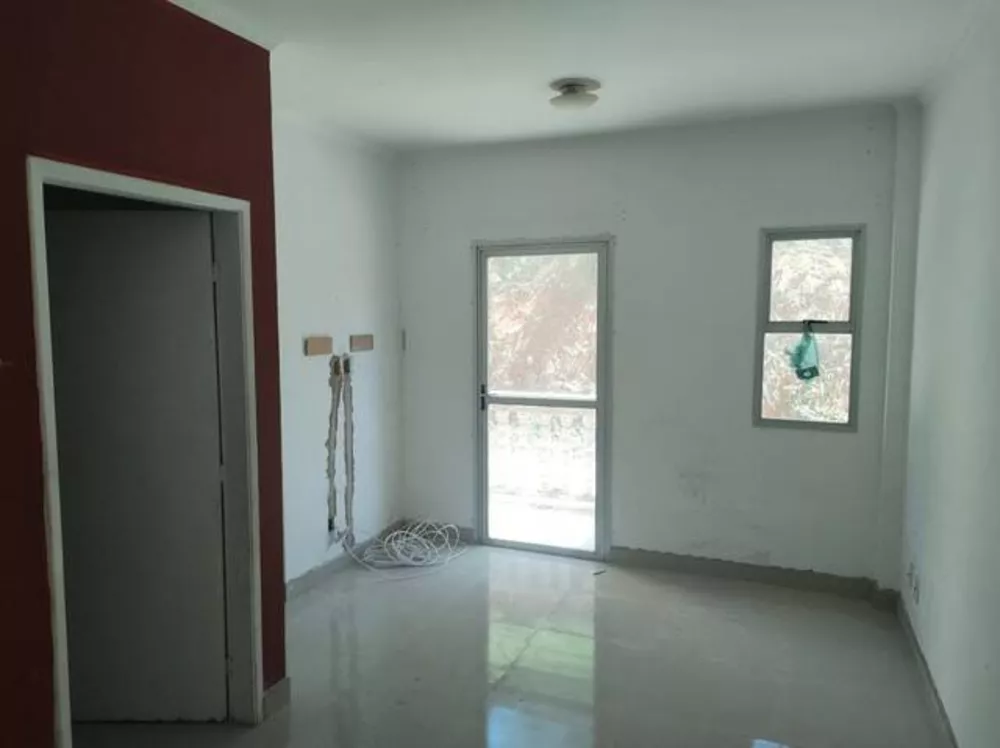 Apartamento à venda com 2 quartos, 62m² - Foto 1