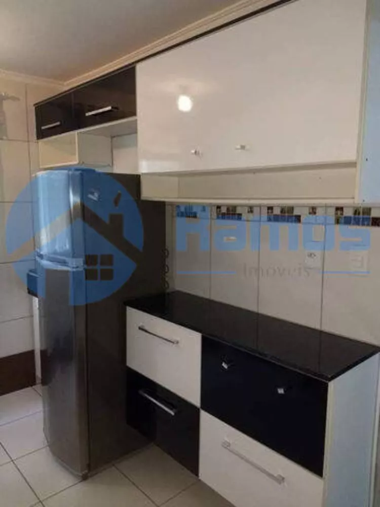 Apartamento à venda com 2 quartos, 62m² - Foto 2