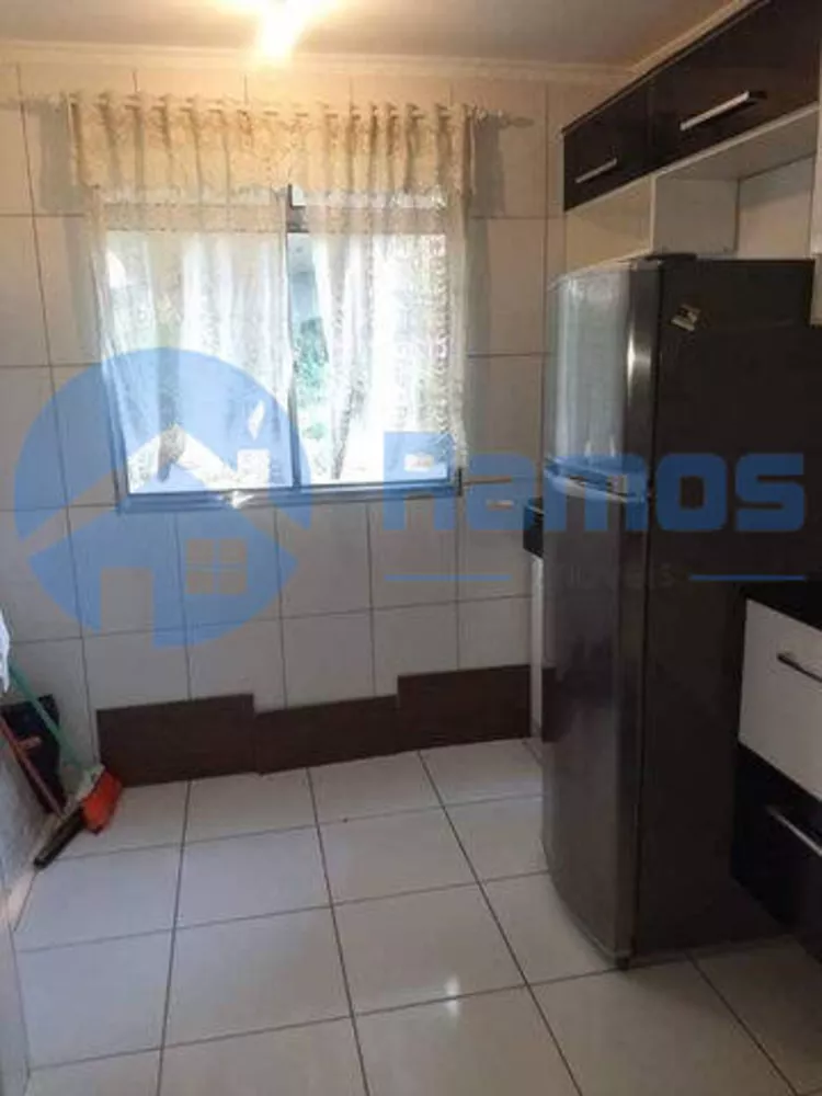 Apartamento à venda com 2 quartos, 62m² - Foto 3