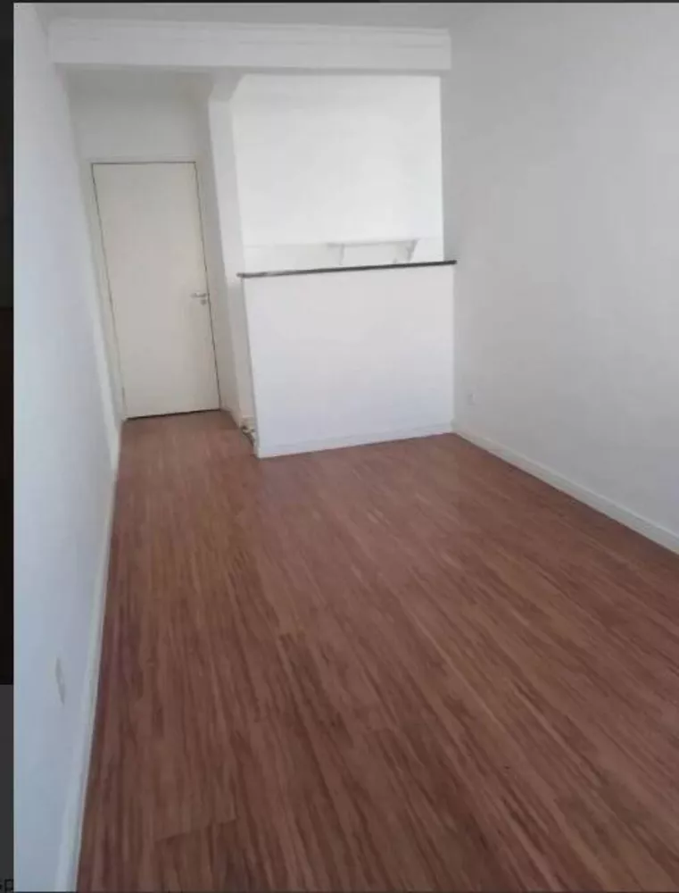 Apartamento à venda com 2 quartos, 44m² - Foto 2