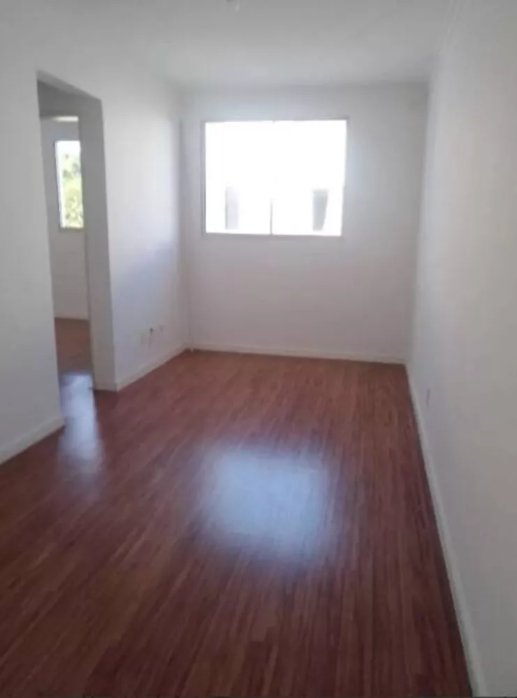 Apartamento à venda com 2 quartos, 44m² - Foto 3