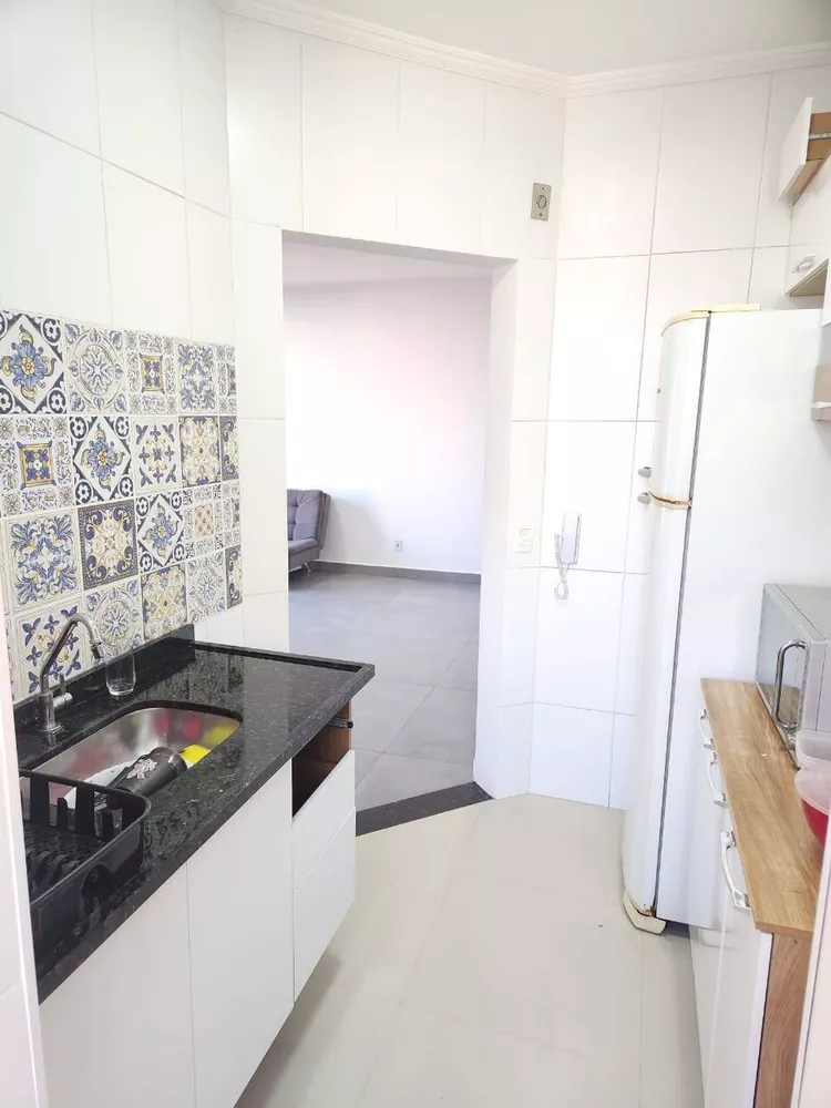 Apartamento à venda com 2 quartos, 58m² - Foto 4