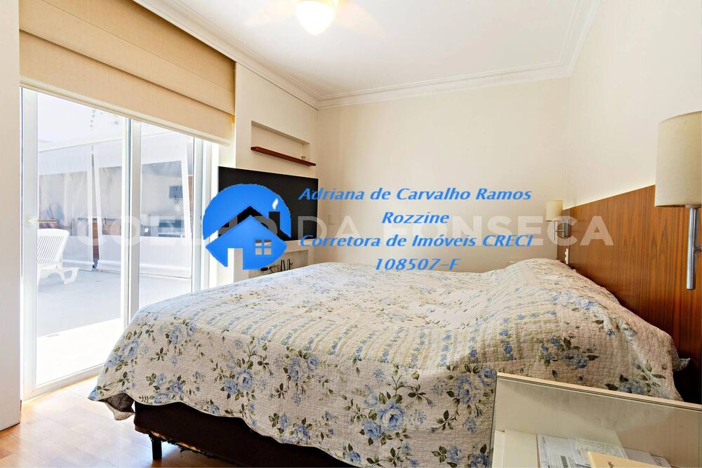 Casa de Condomínio à venda com 4 quartos, 330m² - Foto 4
