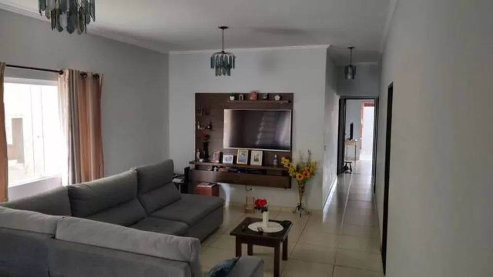 Casa à venda com 5 quartos, 405m² - Foto 1