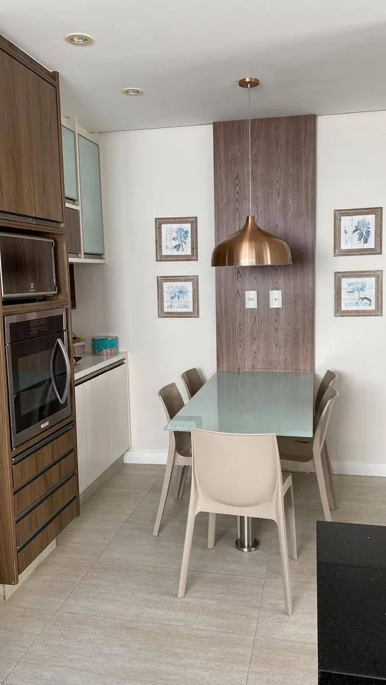 Casa, 4 quartos, 640 m² - Foto 2