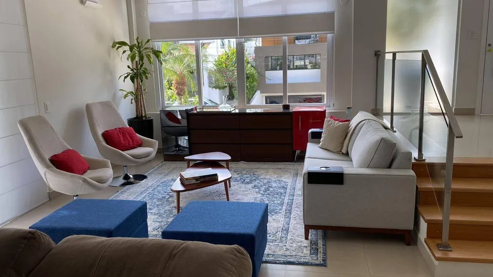 Casa, 4 quartos, 640 m² - Foto 1