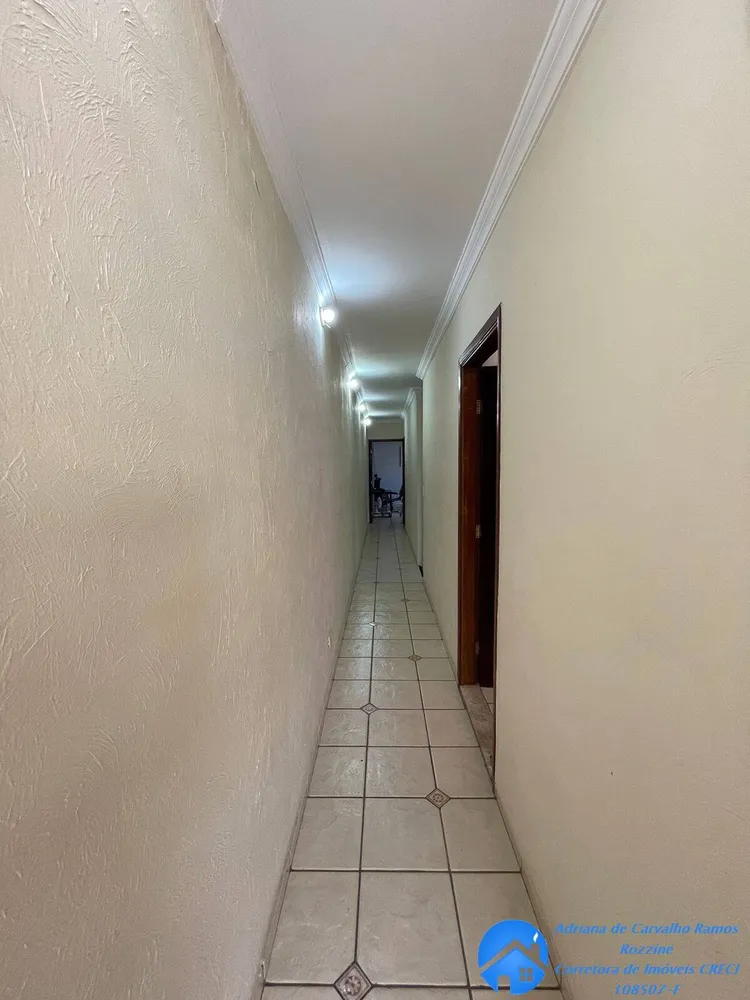 Casa, 3 quartos, 242 m² - Foto 8