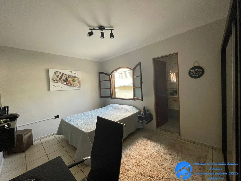 Casa, 3 quartos, 242 m² - Foto 10