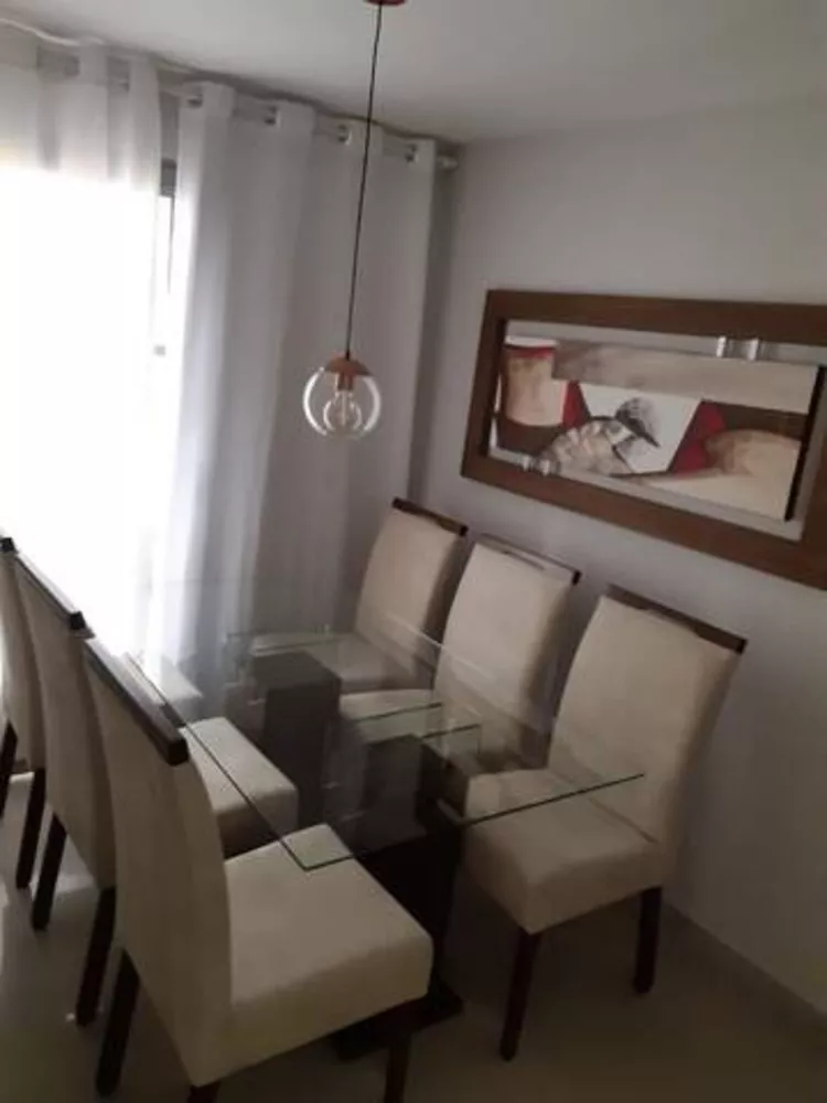 Casa à venda com 4 quartos, 300m² - Foto 1