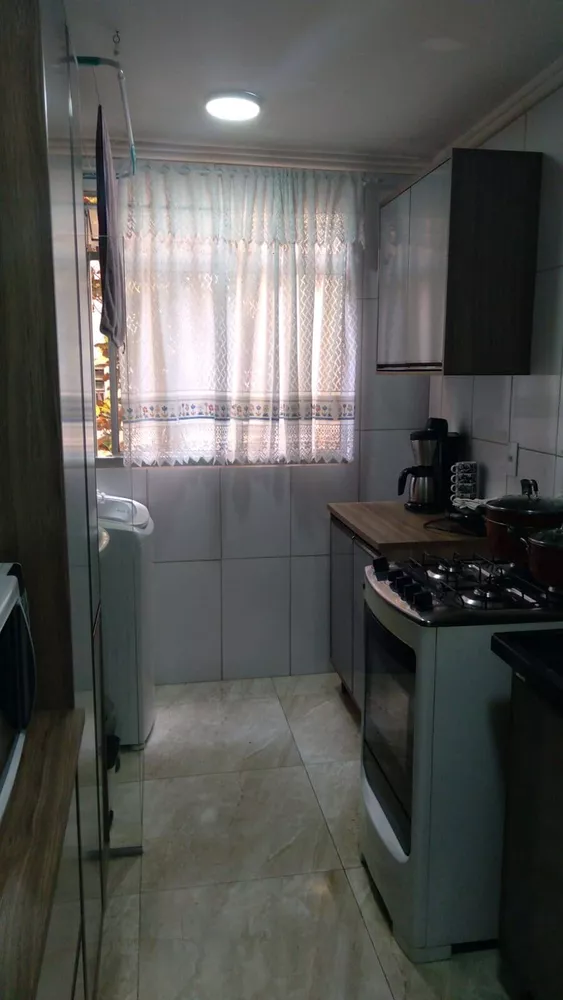 Apartamento à venda com 2 quartos, 57m² - Foto 2