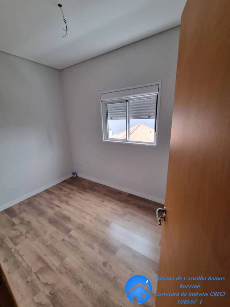 Casa, 3 quartos, 182 m² - Foto 2