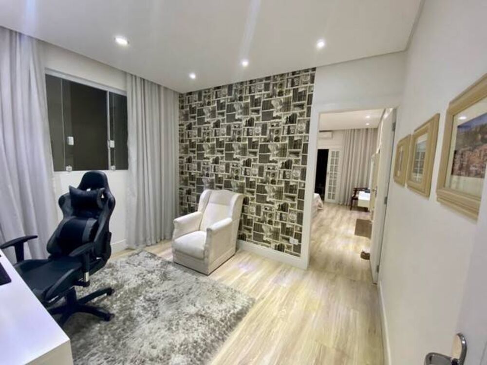 Casa, 4 quartos, 263 m² - Foto 3