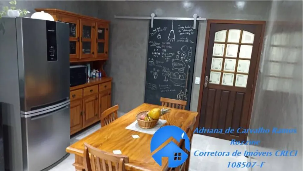 Casa, 3 quartos, 174 m² - Foto 2