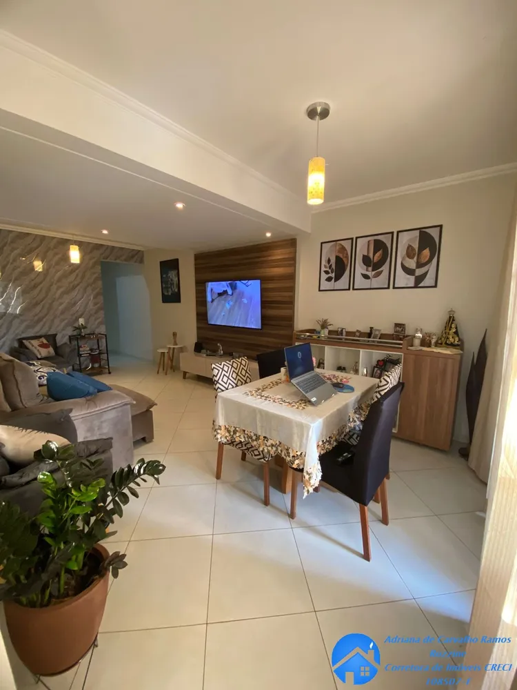 Casa, 3 quartos, 230 m² - Foto 1