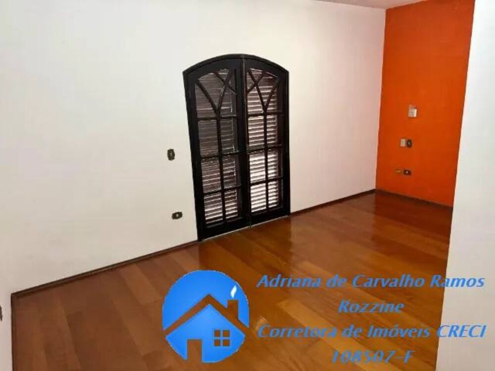 Casa, 4 quartos, 205 m² - Foto 1