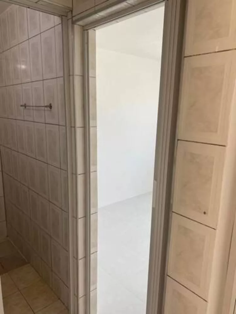 Apartamento à venda com 2 quartos, 38m² - Foto 5